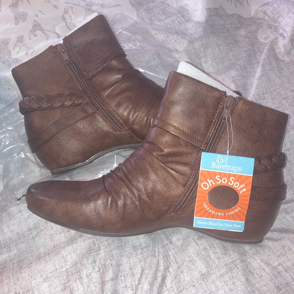 Brown Baretraps Boots Size 11 New In Box